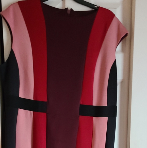 New York & Company Scooped Neck Stripped Dress - Picture 4 of 16